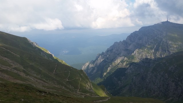 Călătorind-prin-Munții-Bucegi-cu-nodul-portabil-RoLink