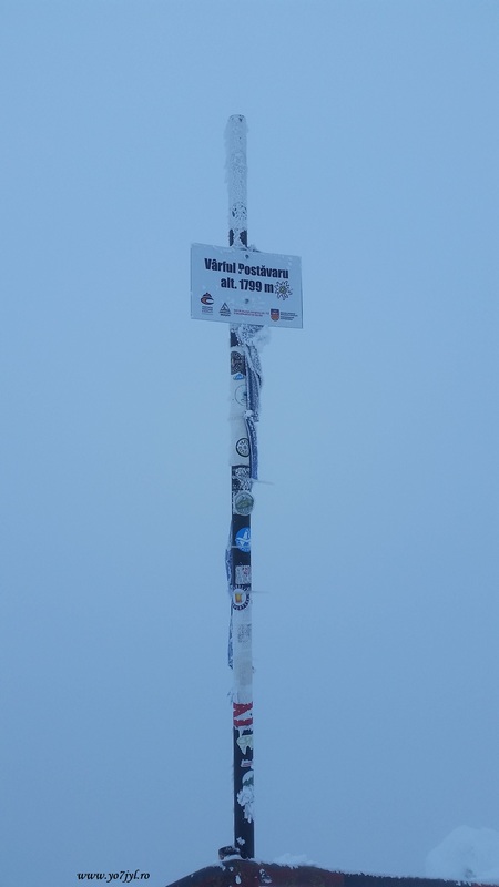 Momâi de zăpadă pe Vf. Postăvaru