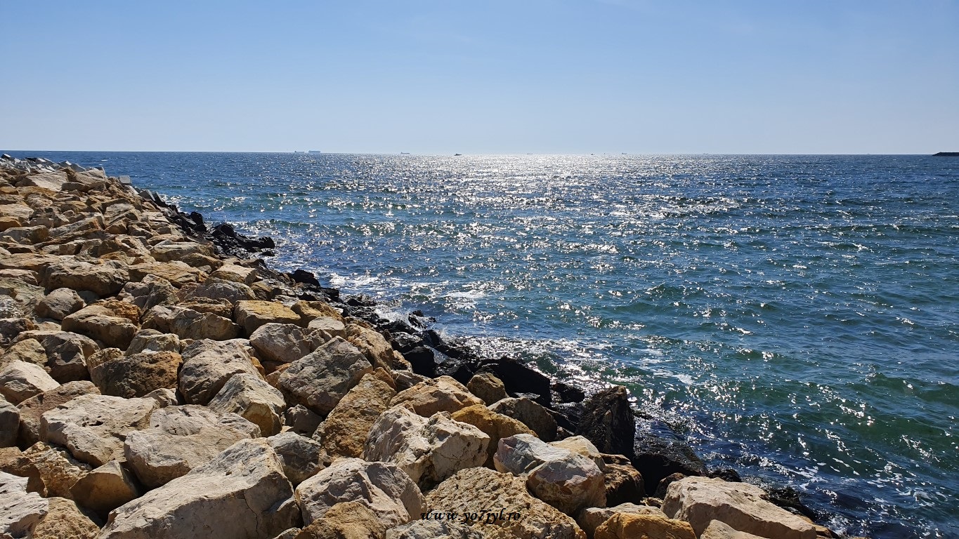 Lumina Invierii intre cer si mare