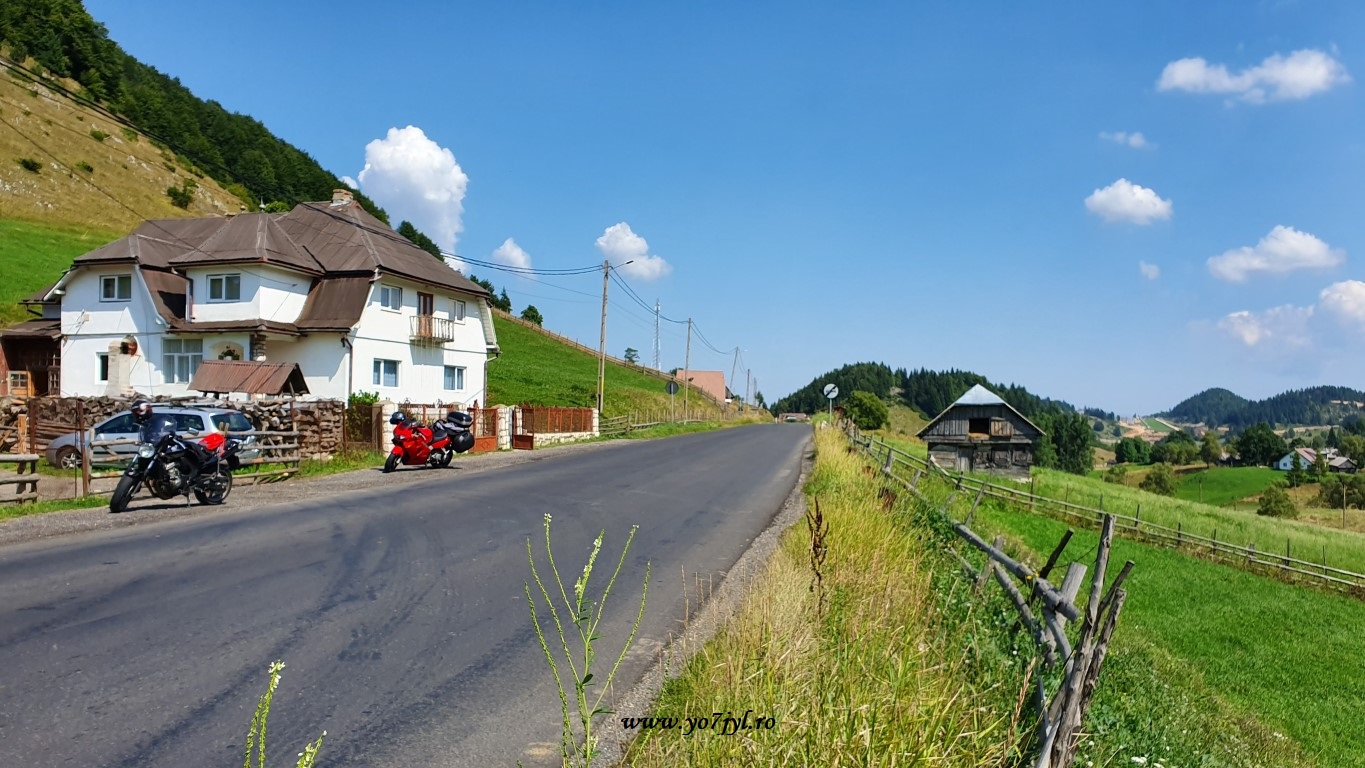 Hoinari cu motocicletele pe meleaguri brașovene