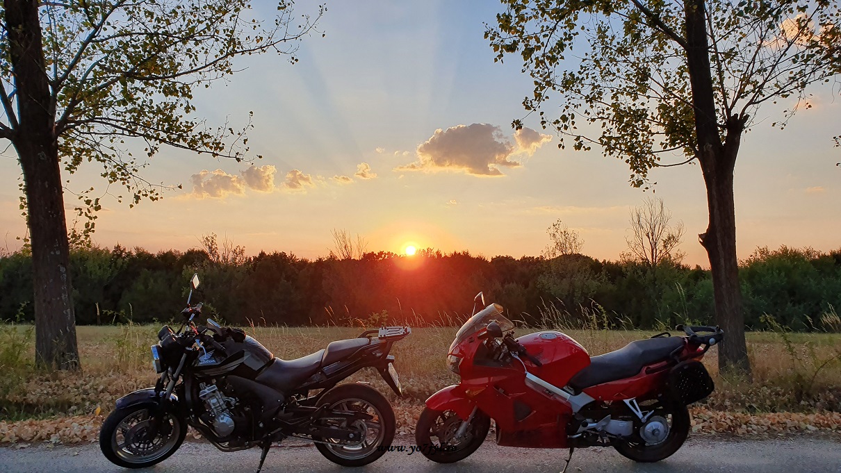 Hoinari cu motocicletele pe meleaguri brașovene