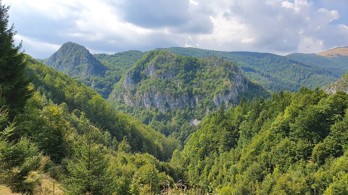Sfârșit de vară în Parcul Național Domogled-Valea Cernei