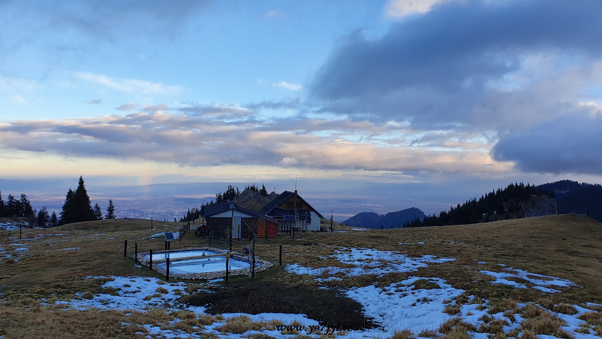 n prag de Craciun la Cabana Piatra Mare